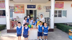 20240128040859.jpg - ขอขอบคุณ คุณครูภารดี ทัศนียธรรม อดีตครูเก่ารร.สันทรายหลวง มอบหนังสือ,ของเล่นเก่า ที่ใช้งานได้ดีให้กับอนุบาล | https://ssl.ac.th