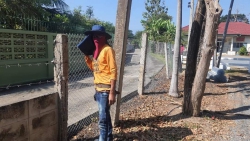20240216022556(3).jpg - ขอขอบคุณ. ช่างคำหล้า ที่ช่วยนำช่างและคนงาน ติดตั้งรั้ว สำหรับเด็กๆ อนุบาล | https://ssl.ac.th