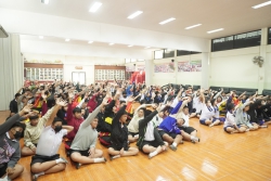 20240311073536.jpg - ผอ.ประพันธ์ ทองหนักและทีมครูมัธยมร่วมกับอบรมก่อนจะปิดภาคเรียนที่ 2 ปีการศึกษา 2566 | https://ssl.ac.th