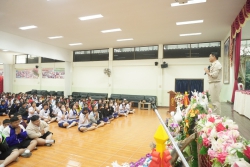 20240311073540.jpg - ผอ.ประพันธ์ ทองหนักและทีมครูมัธยมร่วมกับอบรมก่อนจะปิดภาคเรียนที่ 2 ปีการศึกษา 2566 | https://ssl.ac.th