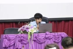 20240315070257.jpg - คณะครูนำเสนอการจัดการเรียนการสอนห้องเรียนคู่ขนาน โรงเรียนสันทรายหลวง | https://ssl.ac.th