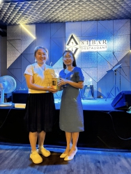 20240330091049.jpg - ทีมงานสันทรายหลวงร่วมรับประทานอาหารค่ำและรื่นเริงสนุกสนานร่วมกัน  | https://ssl.ac.th