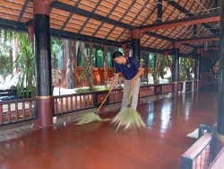 20240602112948(4).jpg - กิจกรรมจิตอาสาสู่ชุมชน เนื่องในโอกาสวันเฉลิมพระชนมพรรษาสมเด็จพระนางเจ้าฯ พระบรมราชินี  | https://ssl.ac.th