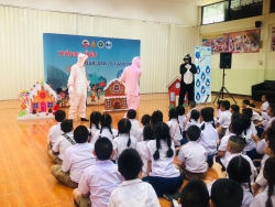 20240615085946.jpg - กิจกรรม ฟ.ฟันสวย ยิ้มใส ของ คอนเกต ร่วมกับ สพฐ. และกระทรวงสาธารณสุข | https://ssl.ac.th