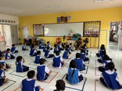 20240630050601(1).jpg - ขอขอบพระคุณ คุณตำรวจ สภ.สันทราย ที่แวะมาดูแลความปลอดภัยให้กับเด็กๆ | https://ssl.ac.th
