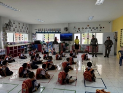 20240630050603.jpg - ขอขอบพระคุณ คุณตำรวจ สภ.สันทราย ที่แวะมาดูแลความปลอดภัยให้กับเด็กๆ | https://ssl.ac.th