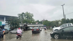 20240630051545.jpg - เหตุการณ์น้ำท่วมโรงเรียน เนื่องจากน้ำระบายไม่ทัน | https://ssl.ac.th
