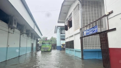 20240630051547.jpg - เหตุการณ์น้ำท่วมโรงเรียน เนื่องจากน้ำระบายไม่ทัน | https://ssl.ac.th