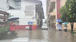 20240630051548.jpg - เหตุการณ์น้ำท่วมโรงเรียน เนื่องจากน้ำระบายไม่ทัน | https://ssl.ac.th
