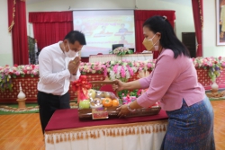 20220113072605(1).jpg - แสดงความยินดีกับครูใหม่ที่มารับตำแหน่ง และครูที่ย้ายไปบรรจุ | https://ssl.ac.th