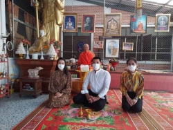 20220113073232(3).jpg - ทีม.บริหารโรงเรียนสันทรายหลวงกราบสวัสดีปีใหม่ บุคคลสำคัญ | https://ssl.ac.th