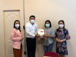20220113073232(5).jpg - ทีม.บริหารโรงเรียนสันทรายหลวงกราบสวัสดีปีใหม่ บุคคลสำคัญ | https://ssl.ac.th